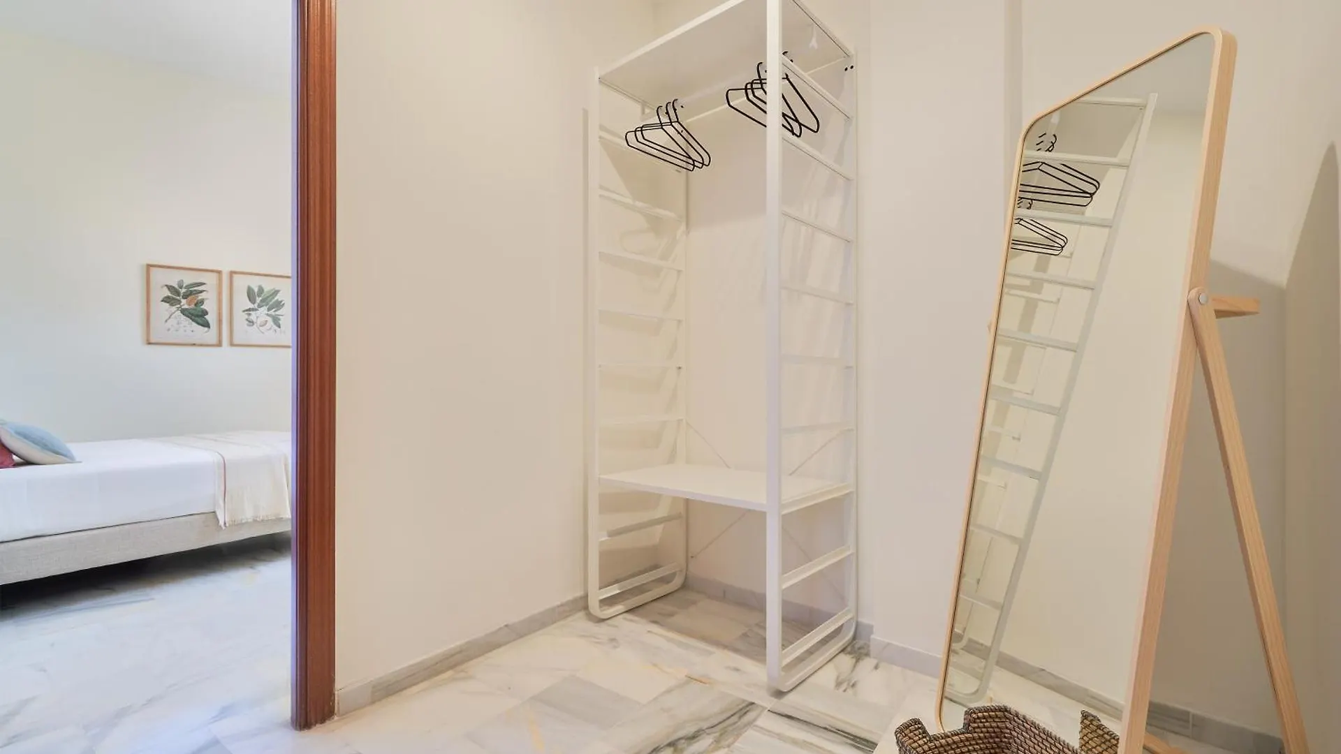 Iloftmalaga Carreteria - Rosaleda Apartment 0*, Malaga Spain
