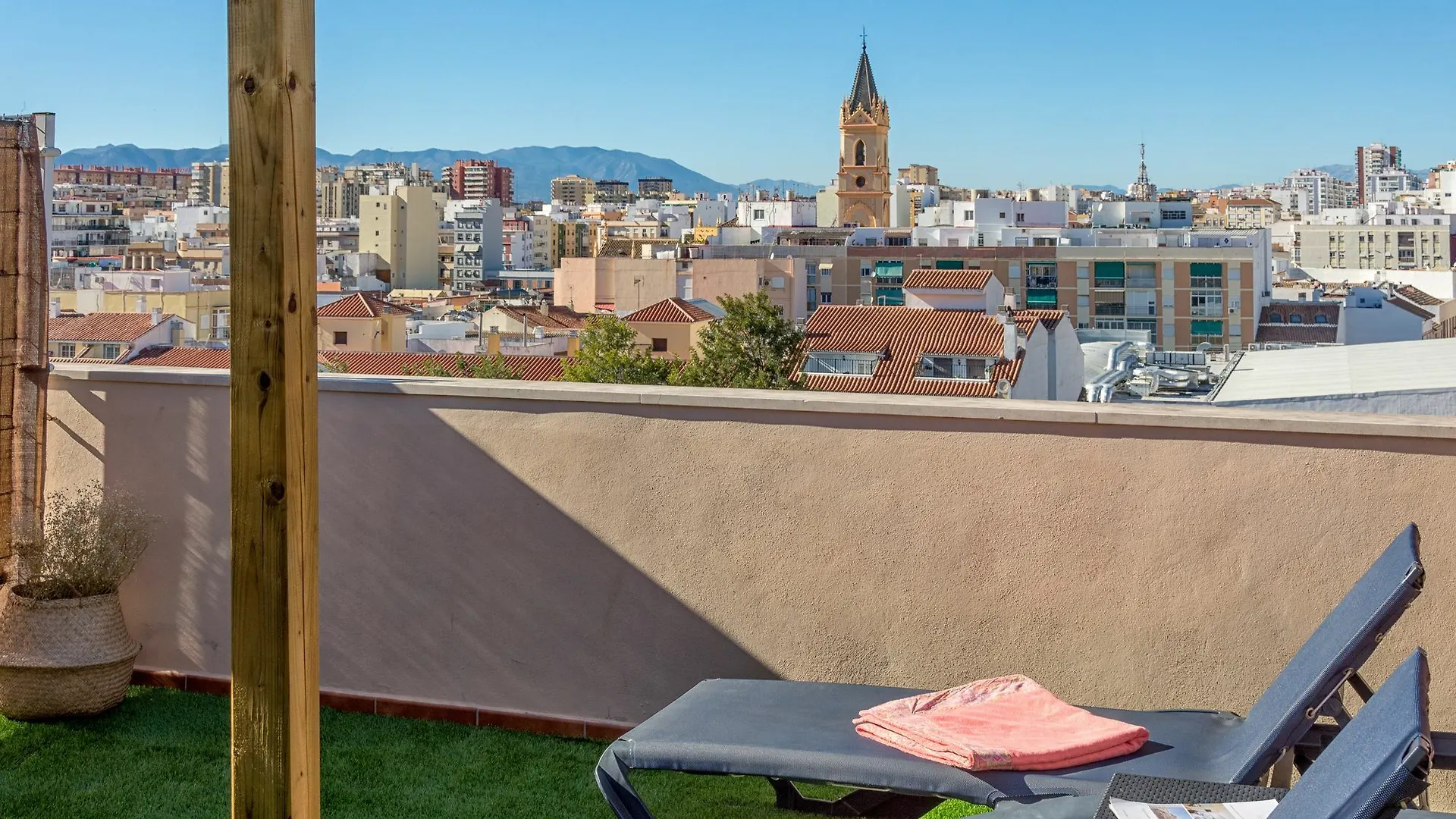 Iloftmalaga Carreteria - Rosaleda Apartment