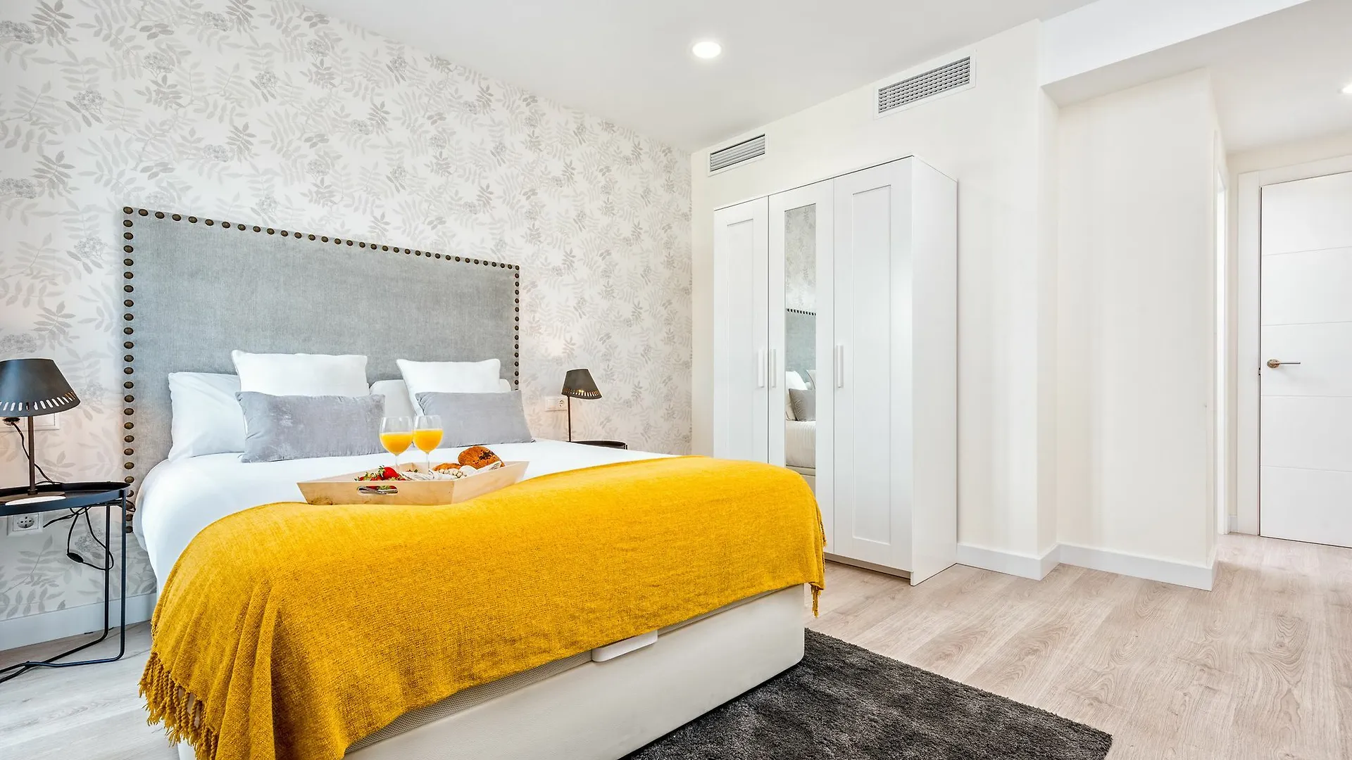 Iloftmalaga Carreteria - Rosaleda Apartment