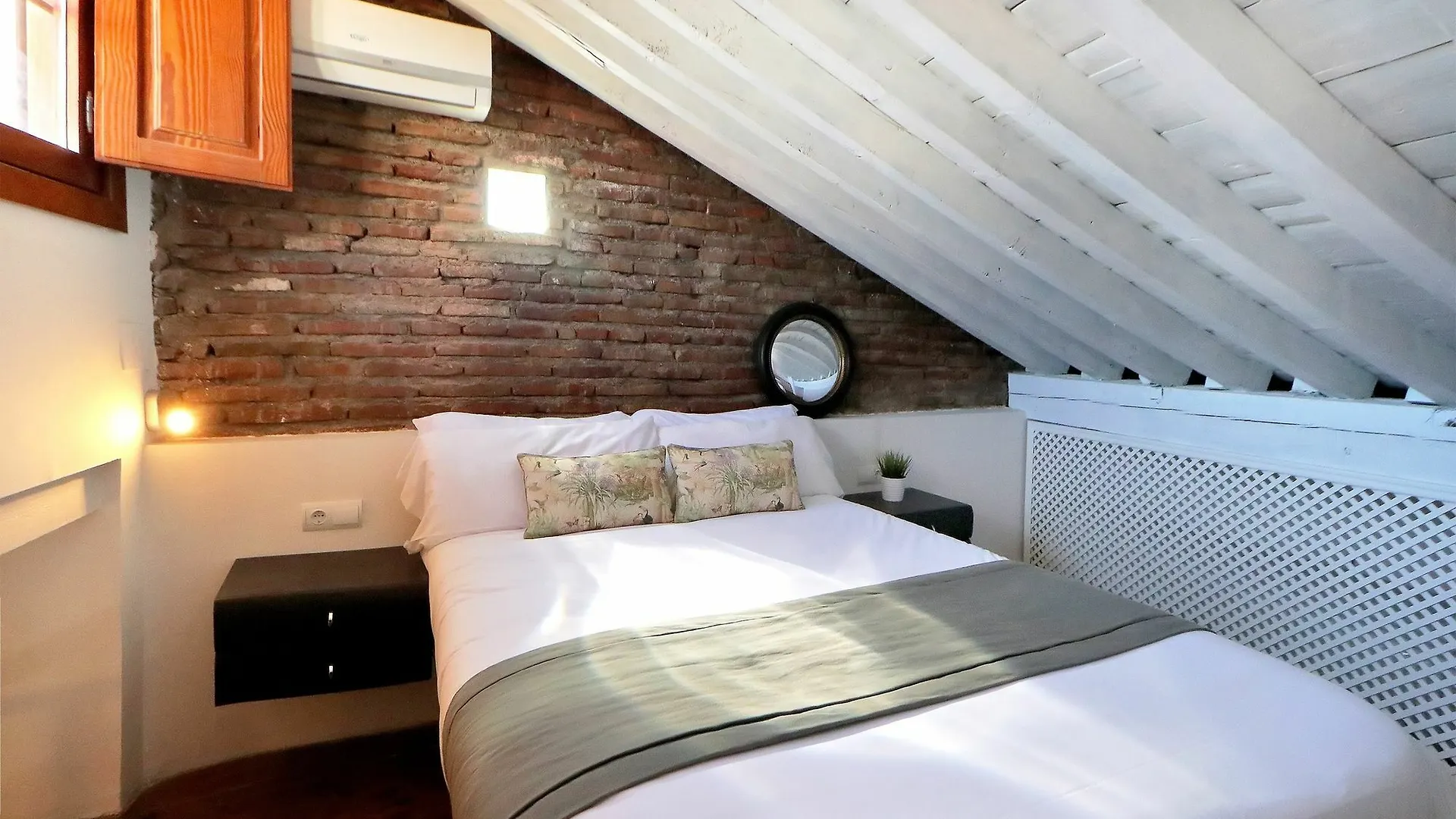Iloftmalaga Carreteria - Rosaleda Apartment Malaga